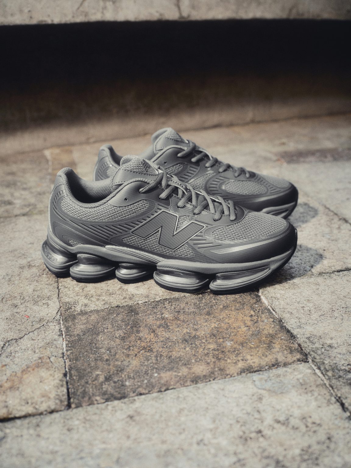 New Balance ABZORB 2000 en gris