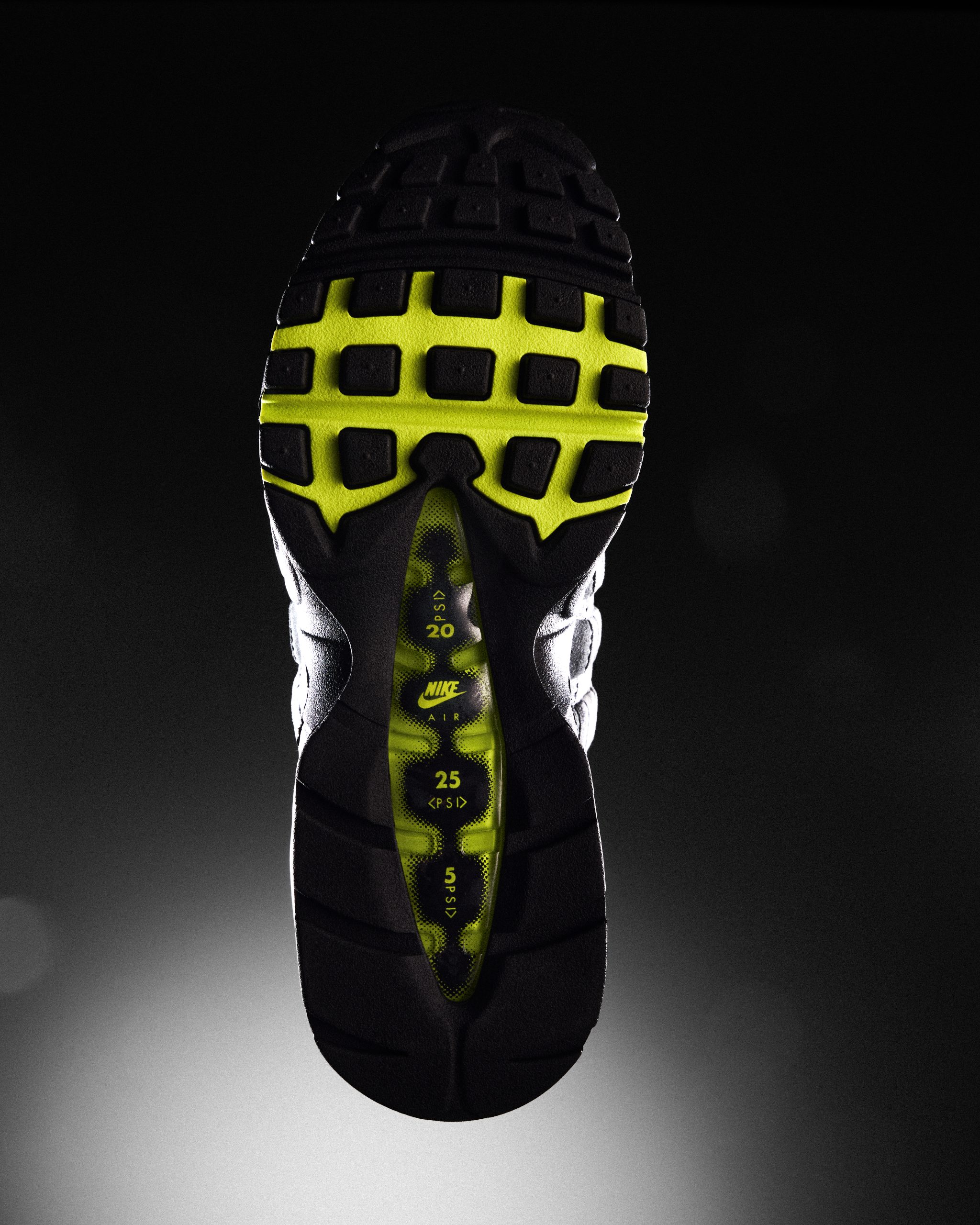 Air Max 95 OG Neon 05