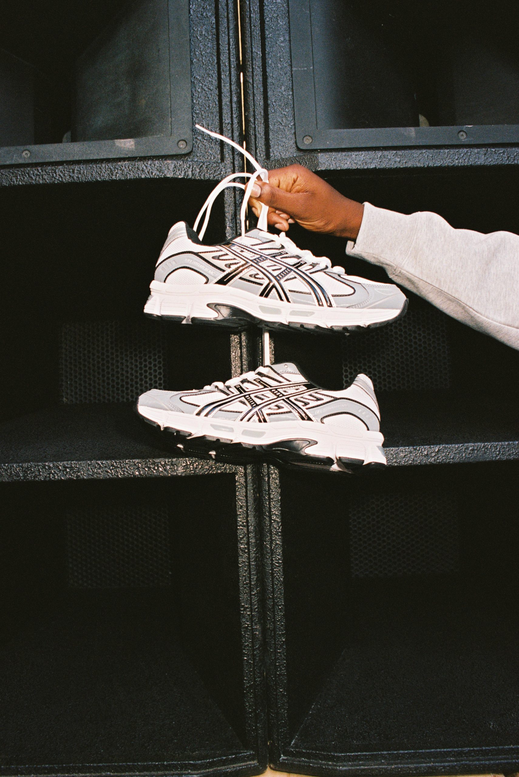 ASICS GEL-STRATUS MC tomaia in mesh
