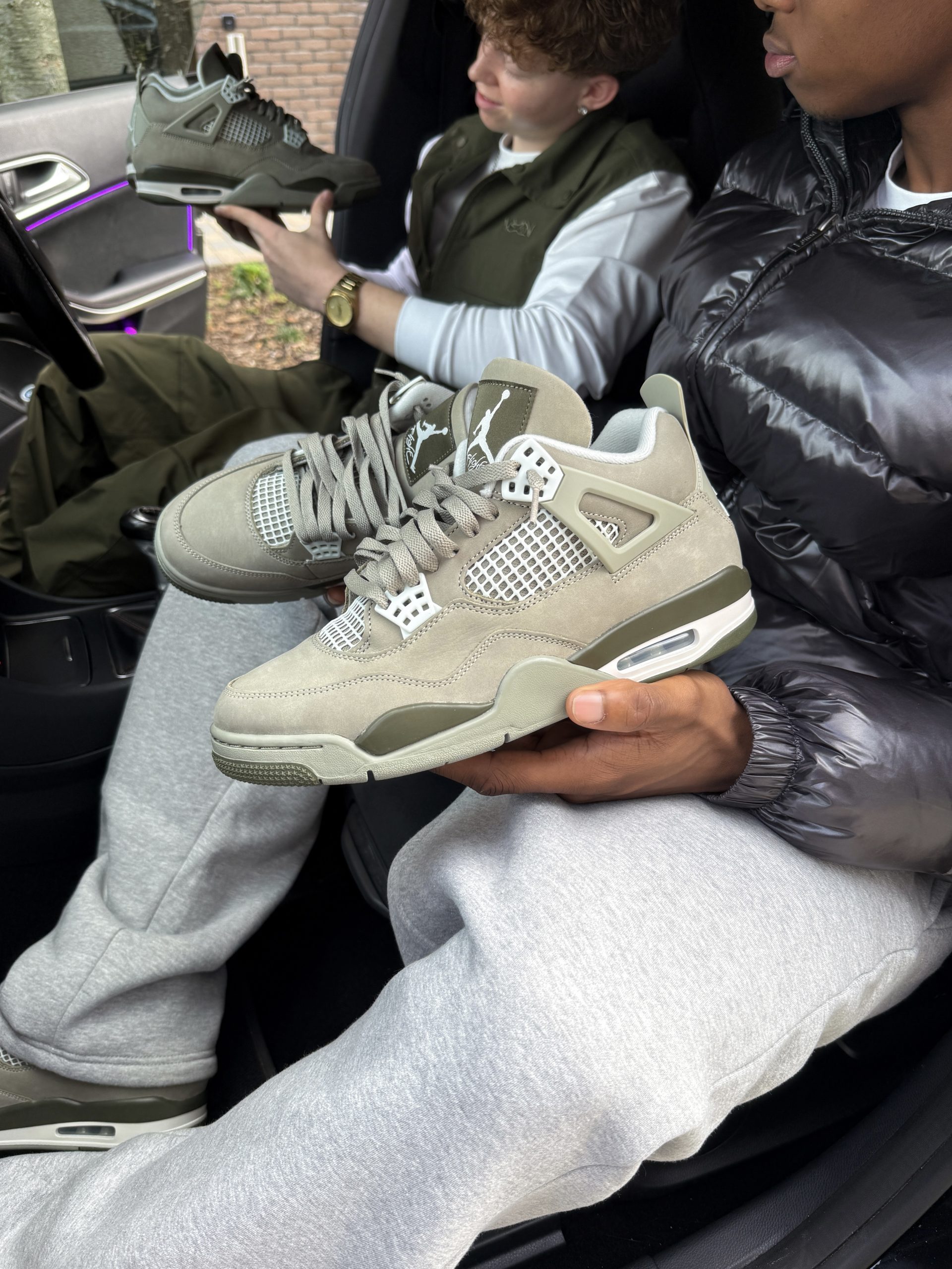 Dettagli Air Jordan 4 Light Army
